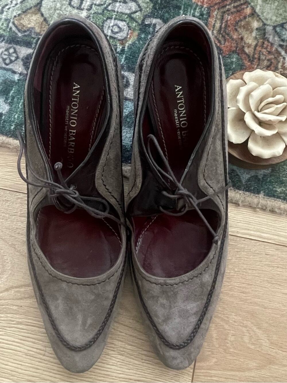 ANTONIO BARBATOS size 8.5 (39.5) cappuccino suede woman's hell's shoes